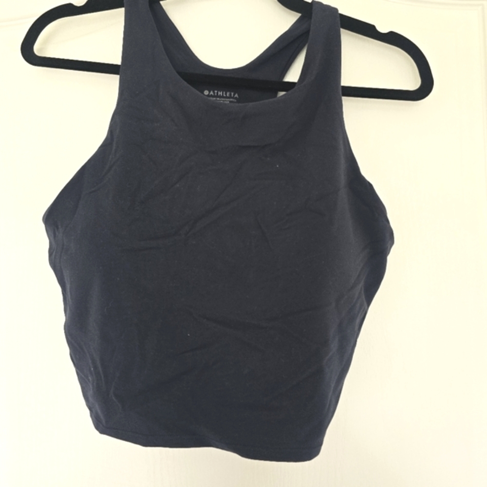Athleta Conscious Crop